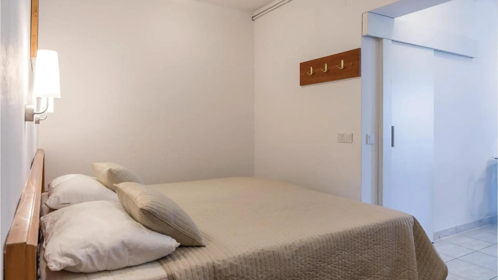 Cozy Apartment In Pula With Kitchen Croatia